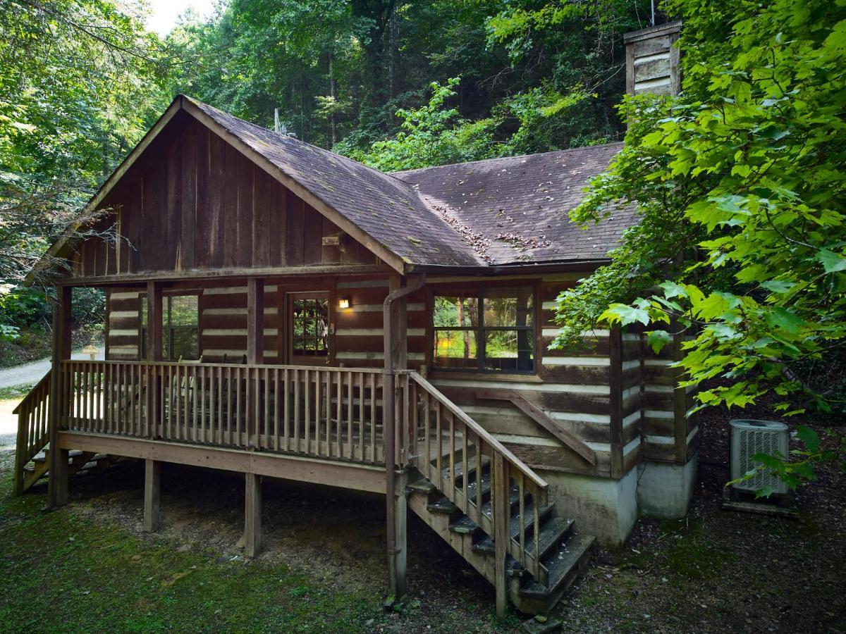 A Cabin In The Woods Pigeon Forge Exterior photo