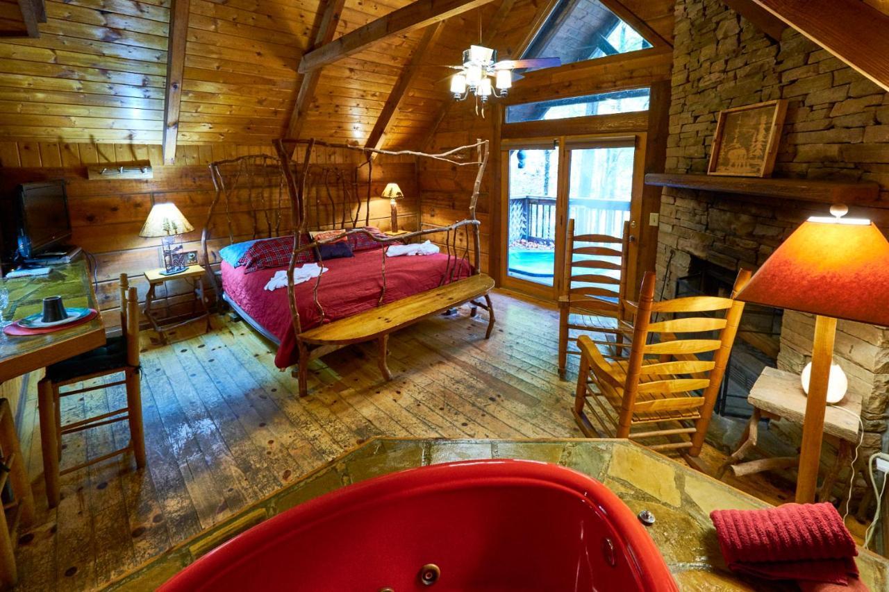 A Cabin In The Woods Pigeon Forge Exterior photo